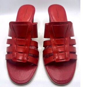 Trotters Caged Leather Slide Sandals Womens 9W Red Good Block Heel Mules T4331